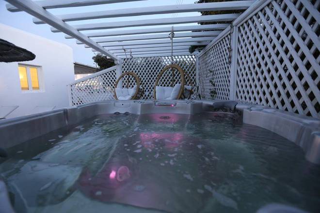 Aeolos Hotel, Mykonos